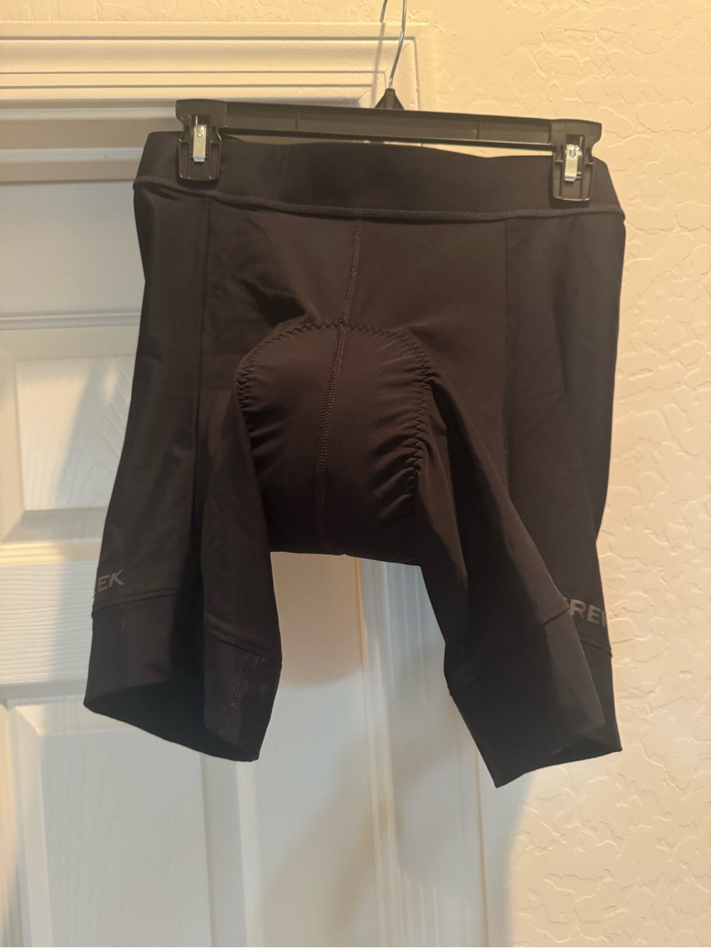Trek Cycling Shorts Padded Black Men's Size Small Bike Riding Compression
